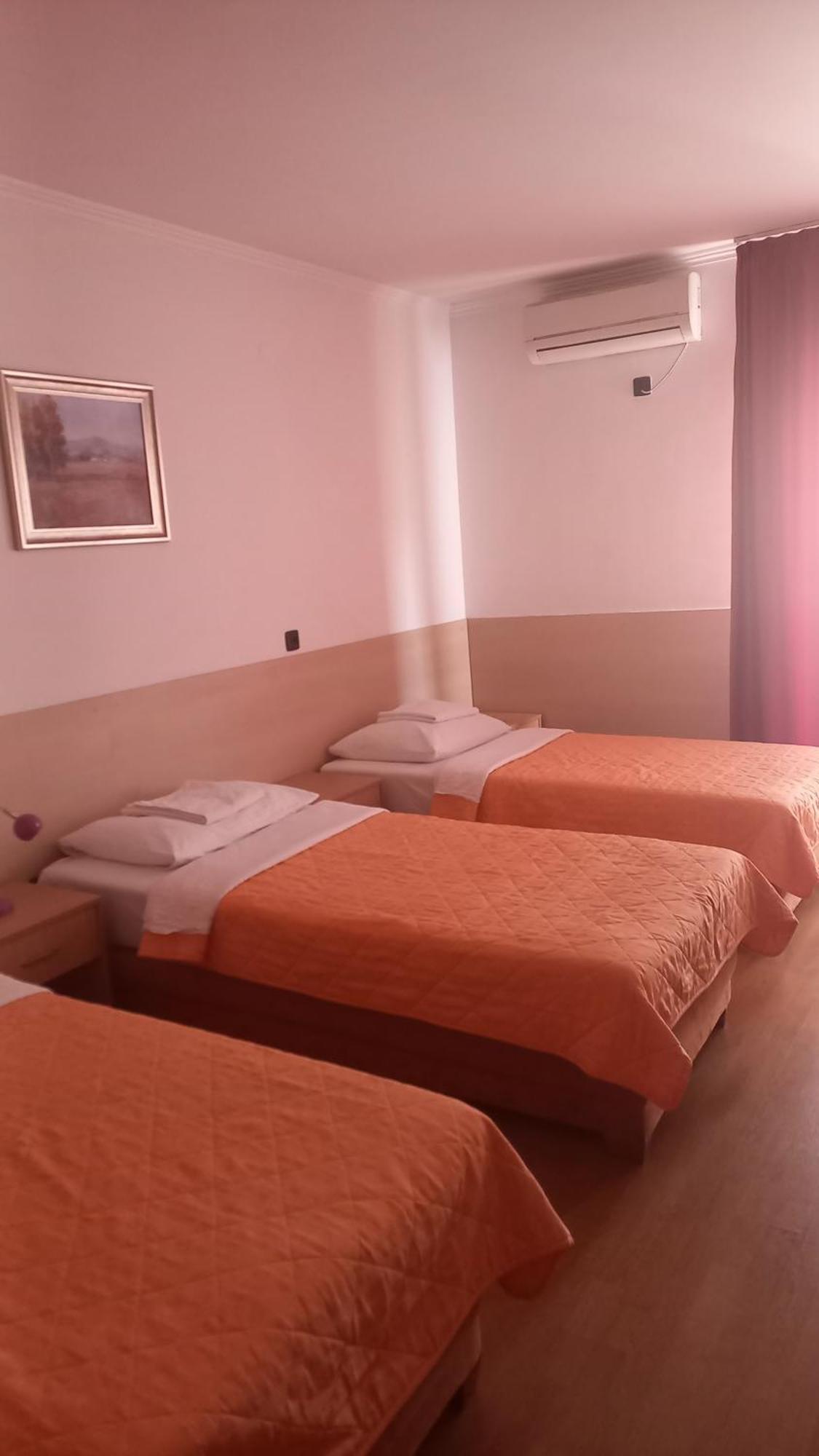 Hotel Viv Trebinje Værelse billede