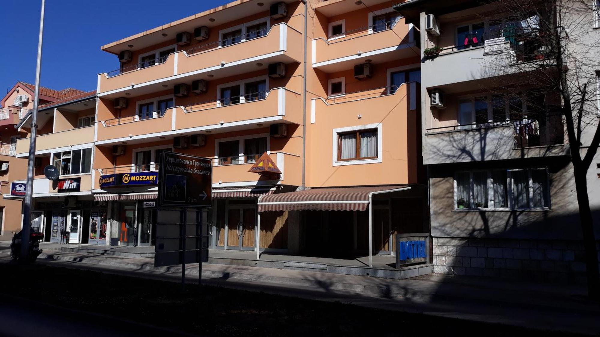 Hotel Viv Trebinje Eksteriør billede